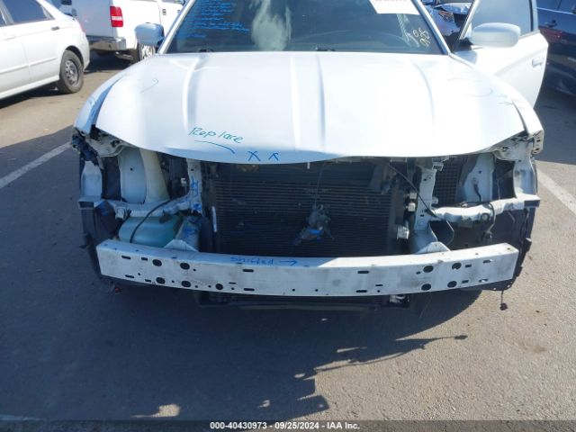 2C3CDXHG3JH156014 Dodge Charger Sxt Plus Rwd