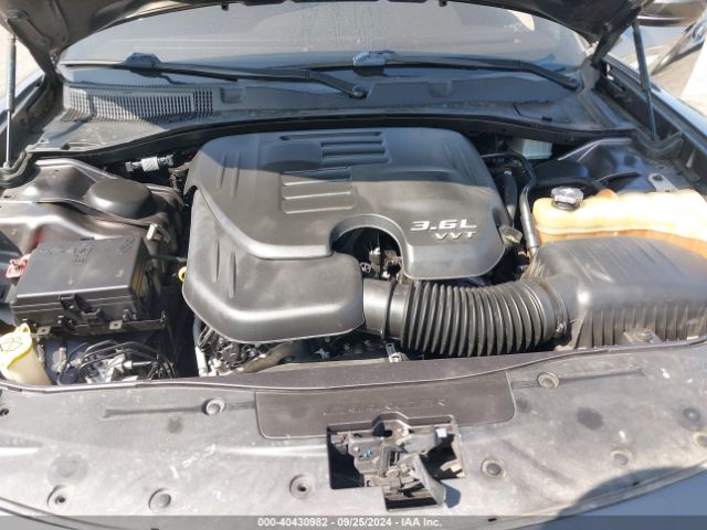 2C3CDXHG2JH169529 Dodge Charger Sxt Plus Rwd