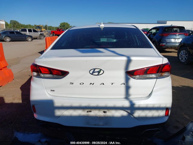Hyundai SONATA SE 2019 5NPE24AF2KH755215 Image 17