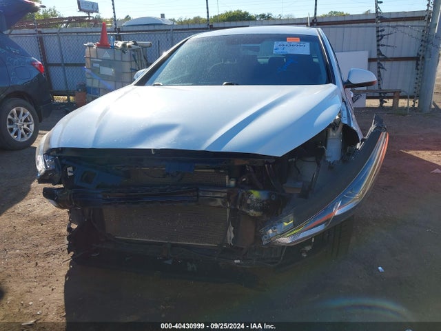 Hyundai SONATA SE 2019 5NPE24AF2KH755215 Image 6
