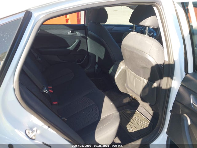 Hyundai SONATA SE 2019 5NPE24AF2KH755215 Image 8