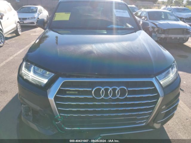 WA1VAAF72HD052919 Audi Q7 3.0t Premium