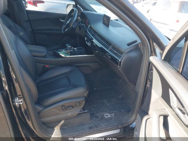 WA1VAAF72HD052919 Audi Q7 3.0t Premium