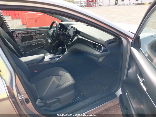 Toyota CAMRY LE 2021 4T1C11AK5MU583112 Image 5