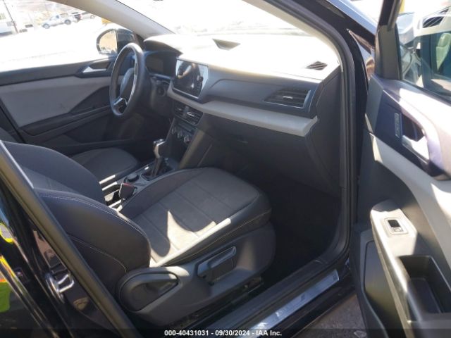 3VVLX7B26NM094861 Volkswagen Taos 1.5t Se