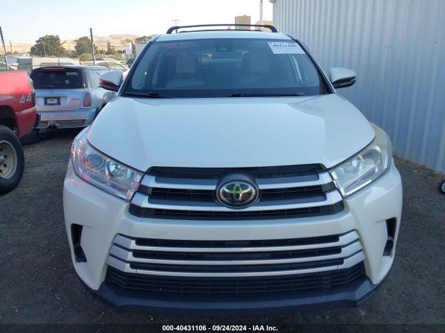 5TDBZRFH8HS386496 Toyota Highlander Le