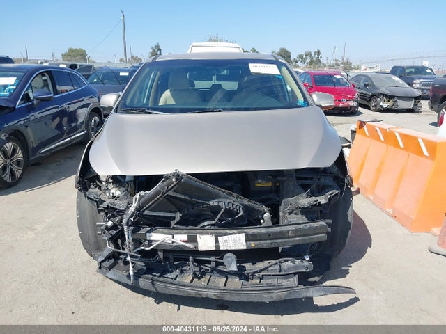 KIA SEDONA LX 2016 KNDMB5C1XG6149150 Image 13