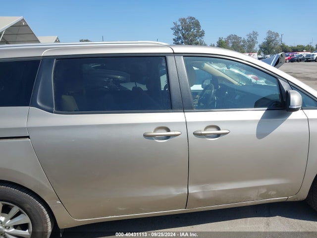 KIA SEDONA LX 2016 KNDMB5C1XG6149150 Image 14