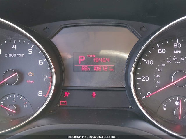 KIA SEDONA LX 2016 KNDMB5C1XG6149150 Image 16