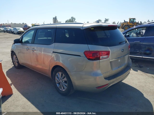 KIA SEDONA LX 2016 KNDMB5C1XG6149150 Image 3