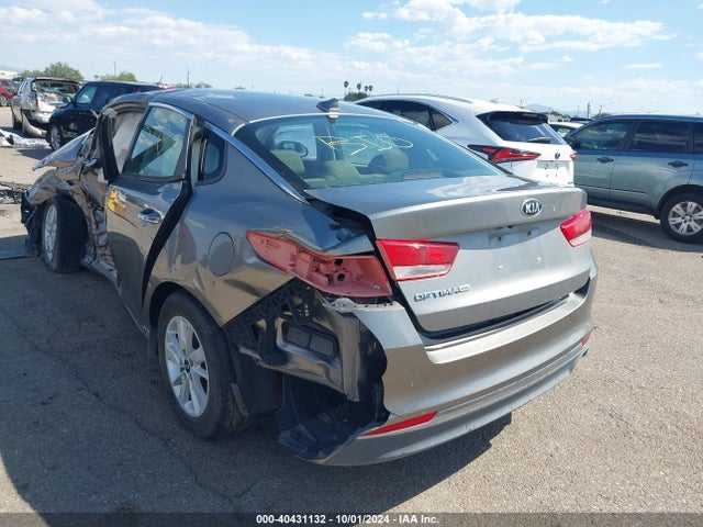 KIA Optima Lx 2017 5XXGT4L31HG166766 Image 3