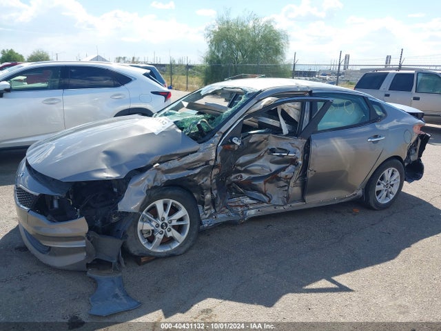 KIA Optima Lx 2017 5XXGT4L31HG166766 Image 6