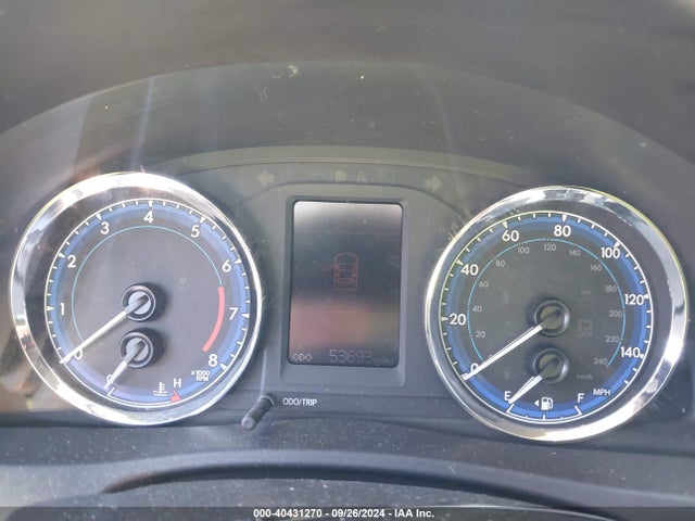2T1BURHE3HC860638 Toyota COROLLA LE
