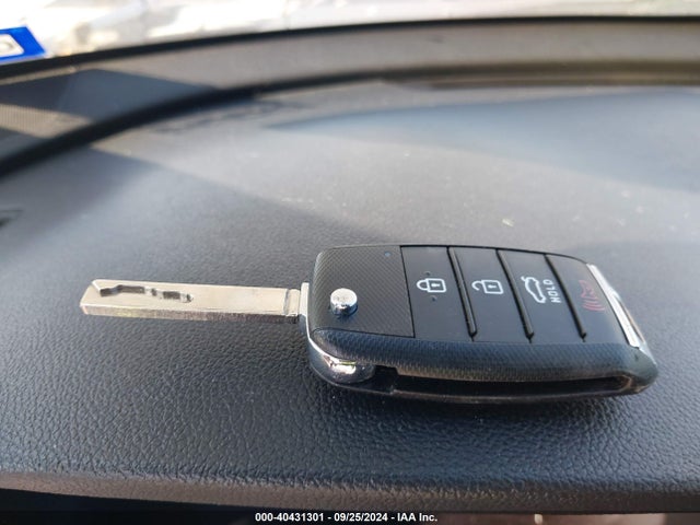 KIA Optima Lx 2019 5XXGT4L35KG368078 Image 11