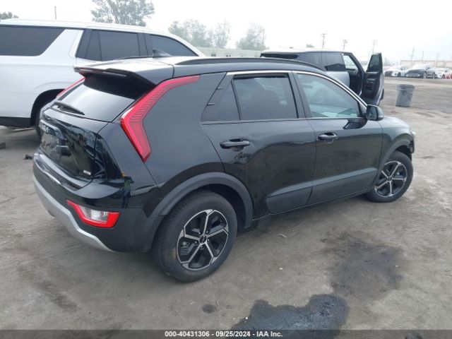 KNDCR3LE0P5059204 KIA NIRO EX