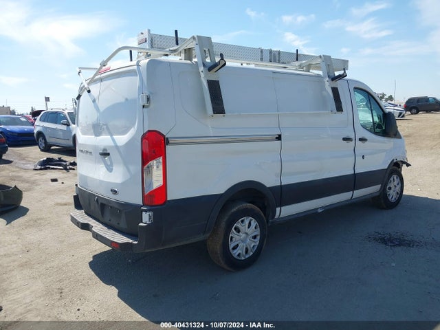 Ford Transit-250 2019 1FTYR1YM2KKA04922 Image 4