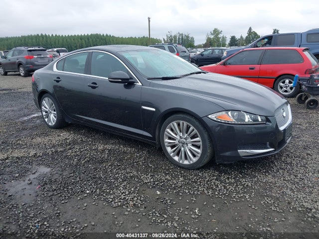 2012 JAGUAR XF SAJWA0HB7CLS42186 Photo 0