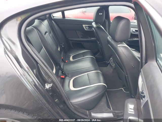 2012 JAGUAR XF SAJWA0HB7CLS42186 Photo 7