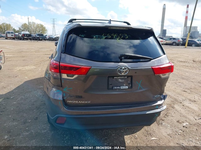 Toyota Highlander Xle 2019 5TDKZRFH6KS559553 Image 16