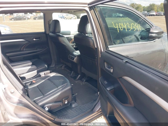 Toyota Highlander Xle 2019 5TDKZRFH6KS559553 Image 8
