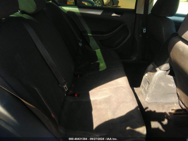3VWD17AJ2FM291621 Volkswagen Jetta 1.8t Se