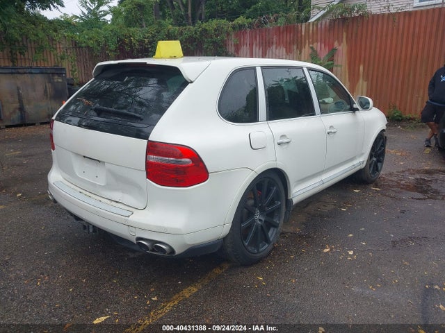 2008 PORSCHE CAYENNE WP1AC29P78LA93888 Photo 3