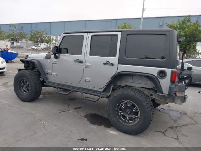 1C4BJWEGXFL541515 Jeep Wrangler Unlimited Sahara
