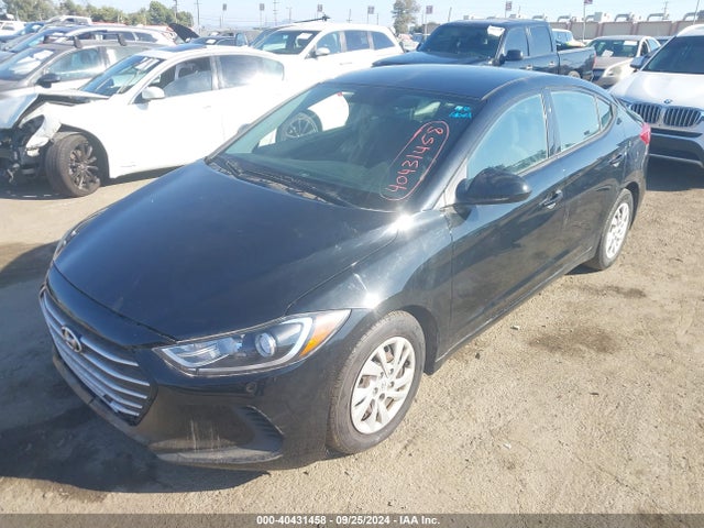 Hyundai ELANTRA SE 2018 5NPD74LF2JH229854 Image 2