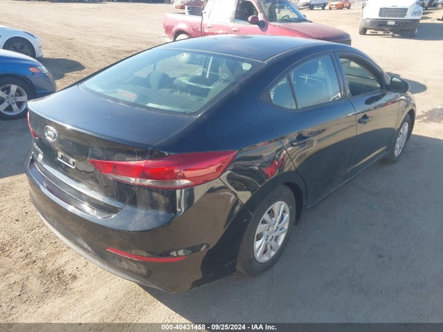 Hyundai ELANTRA SE 2018 5NPD74LF2JH229854 Image 4