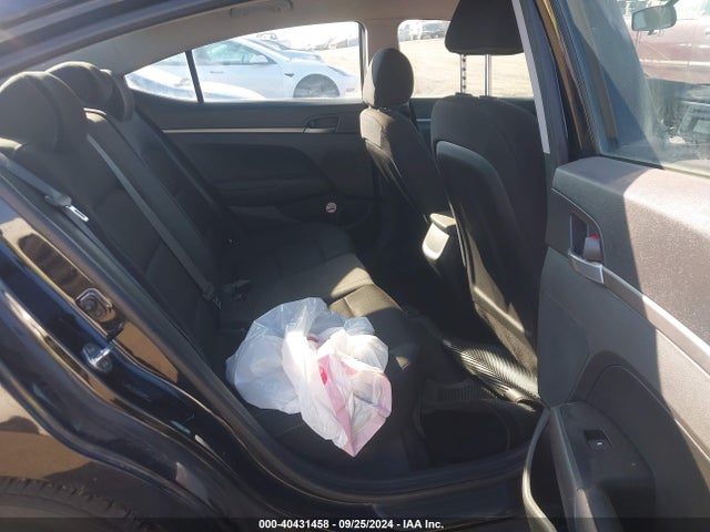 Hyundai ELANTRA SE 2018 5NPD74LF2JH229854 Image 8