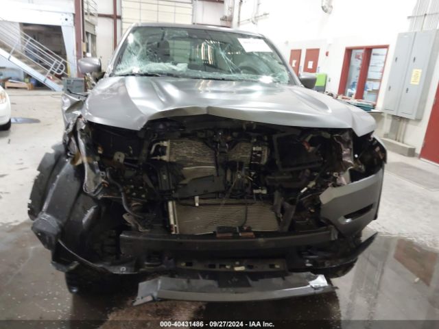 1N6ED1EK2NN648652 Nissan Frontier Sv 4x4