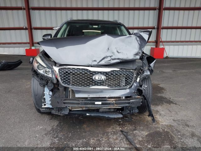 5XYPGDA57JG368019 KIA Sorento 3.3l Lx