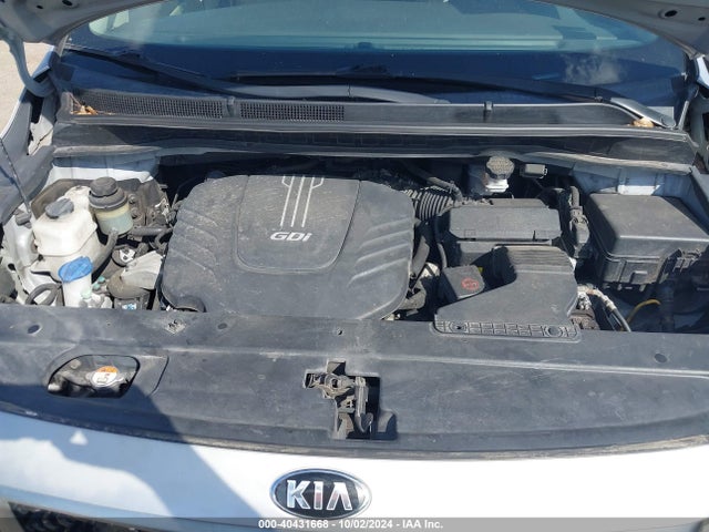 KIA SEDONA LX 2016 KNDMB5C12G6181753 Image 10