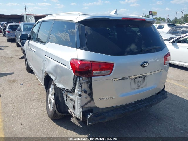 KIA SEDONA LX 2016 KNDMB5C12G6181753 Image 3