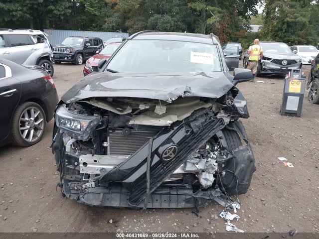 2019 Toyota Rav4 Le მანქანა იყიდება აუქციონზე, vin: 2T3F1RFV3KW018666, აუქციონის ნომერი: 40431669