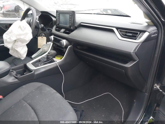 2019 Toyota Rav4 Le მანქანა იყიდება აუქციონზე, vin: 2T3F1RFV3KW018666, აუქციონის ნომერი: 40431669