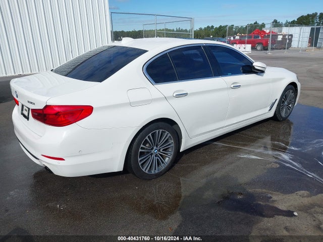 WBAJA7C39HG905594 BMW 530i Xdrive