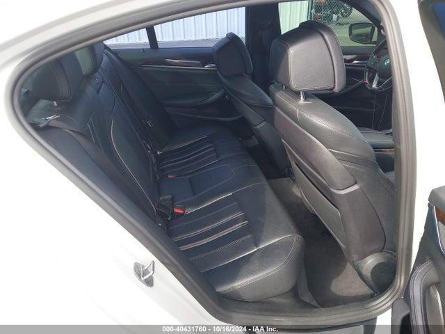 WBAJA7C39HG905594 BMW 530i Xdrive