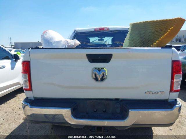 3C6UR5CL1NG366599 RAM 2500 Tradesman  4x4 6'4 Box