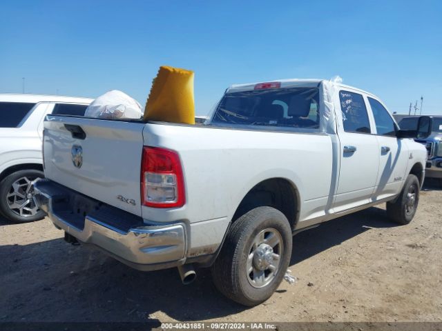 3C6UR5CL1NG366599 RAM 2500 Tradesman  4x4 6'4 Box
