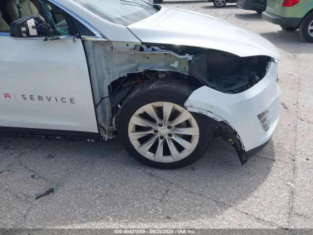 5YJXCDE21HF052306 Tesla Model X 100d/75d/90d
