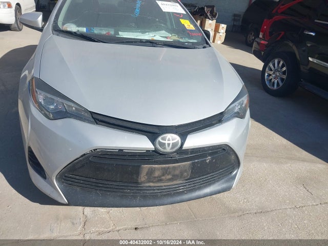 Toyota COROLLA LE 2017 5YFBURHE6HP573360 Image 13