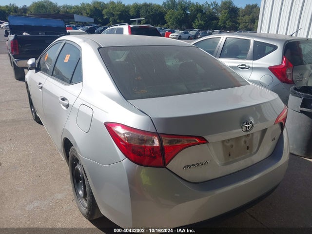 Toyota COROLLA LE 2017 5YFBURHE6HP573360 Image 3