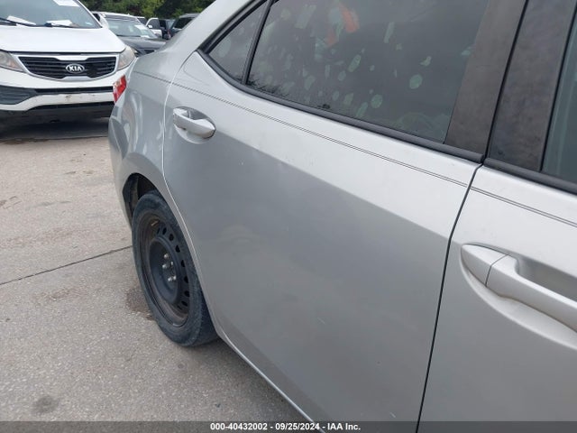 Toyota COROLLA LE 2017 5YFBURHE6HP573360 Image 6