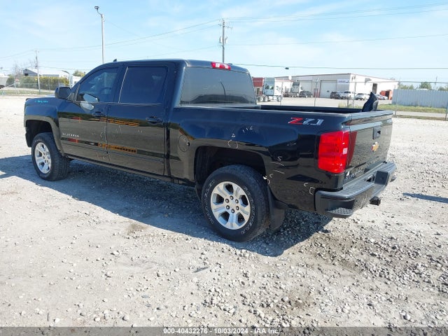 Chevrolet Silverado 1500 2lt 2018 3GCUKREC9JG505163 Image 3