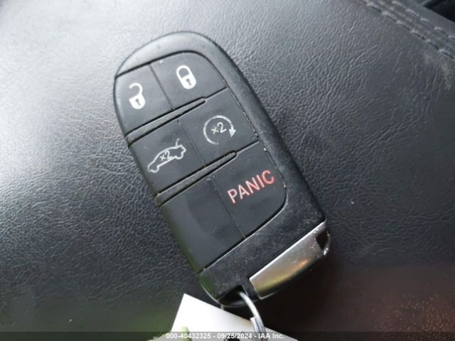 1C3CCCCG5FN520080 Chrysler 200 C