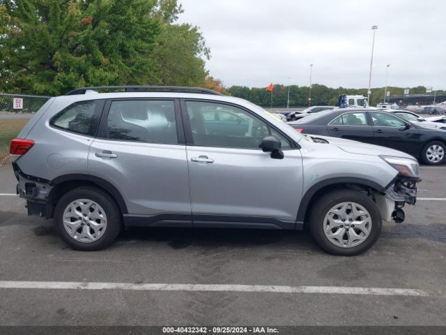 JF2SKACC6KH418745 Subaru Forester