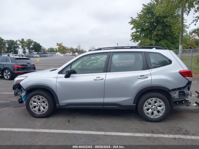JF2SKACC6KH418745 Subaru Forester