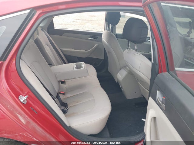 5NPE24AF7JH623467 Hyundai SONATA SE