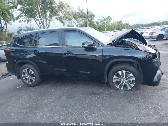 Toyota Highlander Xle 2024 5TDKDRBH1RS559071 Image 13